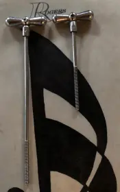 Thread count 60’s Rogers t-handles??