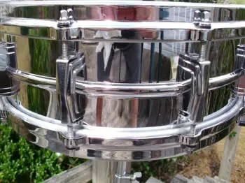 For Sale: Vintage Ludwig Supra