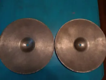 Dating Vintage Ziljidan hi-hats