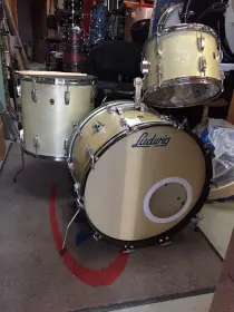 1965 Ludwig Super Classic Kit  22/13/16