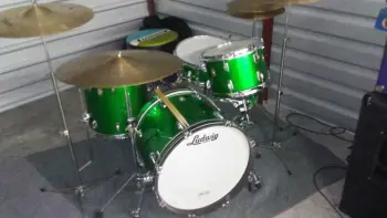 Ludwig Black Oyster Pearl