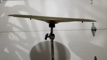 Zildjian 18&quot; China?  Pang?  Swish?