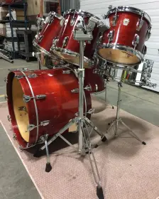 Ludwig 75th anniversary (84) kit. Looking to sell