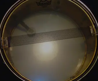 Rogers Holiday Snare drum Manhunt! Need Help!