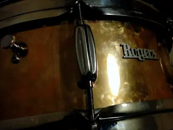 Rogers Holiday Snare drum Manhunt! Need Help!