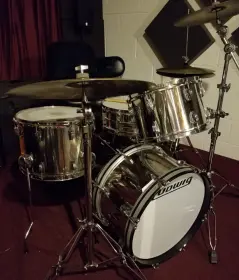 1967 Ludwig “breakbeats beater”