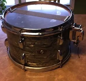 Weird ebay Slingerland tom.