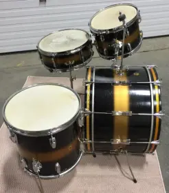 14x14 Ludwig Super Classic early 60's floor tom???