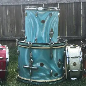 Gretsch round badge aqua satin flame 14’ floor 20’ bass