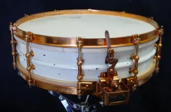 circa 1926 LUDWIG &amp; LUDWIG SUPER-LUDWIG 4 x 15 WHITE ENAMEL INSPIRATION CONCERT DANCE
