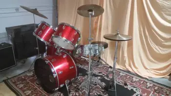 Ludwig Red Sparkle Floor and Tom