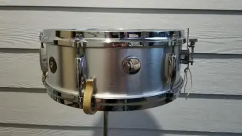 Gretsch 4105 6 lug aluminum questions