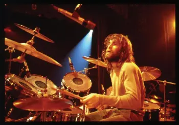 anyone want free jpeg's of drum related pics?