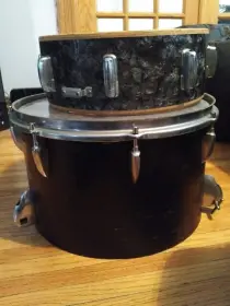 20&quot;x11 1/2&quot; kick drum. Premier?