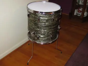 1966 Ludwig 16” X 16” Floor Tom in Black Oyster Pearl