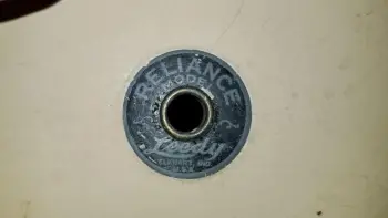 Help with identifying a Leedy Bass drum.