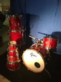 Huge Gretsch SSB kit for sale here locally-too bad about the rack toms =(