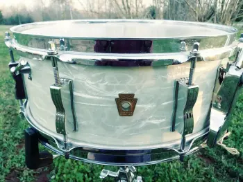 Is this a Buddy Rich model snare?