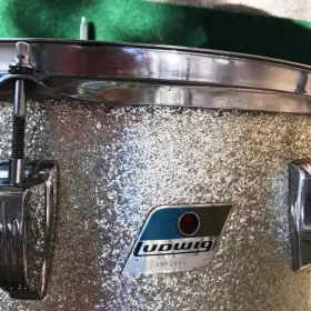 Ludwig '70s 3 ply project set, needs a rewrap