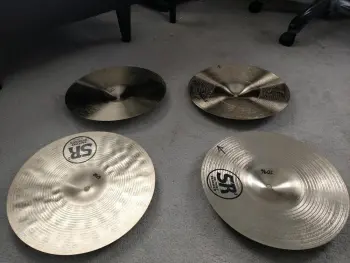 Several Pairs of lighter/Jazz style Hi-Hats
