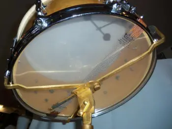 Billy Gladstone Snare Stand Identification