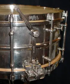 1932-34 SLINGERLAND 6.5 x 14 ALL METAL NOB RADIO MODEL DUALL