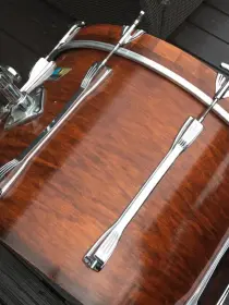 Identification...Ludwig Thermogloss Over Natural Mahogany?