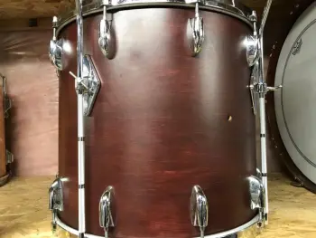 Converting a 16x18 Gretsch floor tom to a bass drum