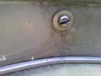 Is this a Leedy Reliance snare drum?
