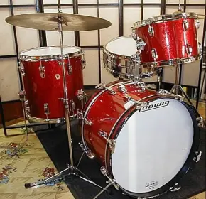 Vintage Ludwig 3-ply, 12x18 Bop!