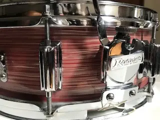 Greetings/Wine Red Ripple Powertone Info