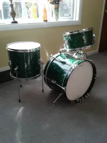 Strange Little Pearl Kit