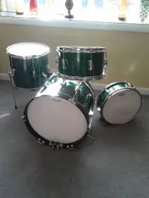 Strange Little Pearl Kit