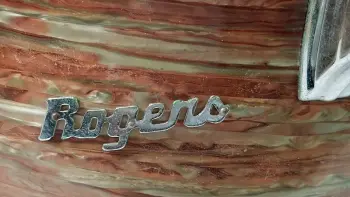 Rare 60's Rogers P.O.P. tom on..