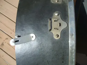 Help with identifying this odd bass drum.