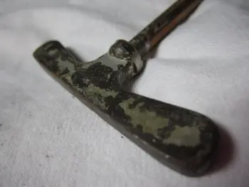 T-rod ID help--old school rods