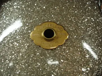 Slingerland badge