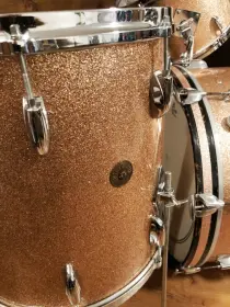 FOR SALE: Vintage 1960s Gretsch Round Badge 13/16/22 Drum Set in Champagne Sparkle