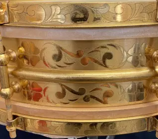 [B]1925 LUDWIG &amp; LUDWIG 4 x 14 8 LUG GOLD PLATED/ENGRAVED TRIUMPHAL MODEL (*Wm. S