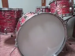 Nice surprise 60's pearl