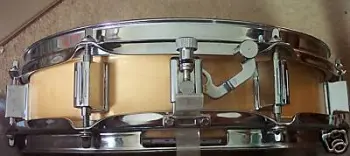 Ludwig B/W badge picollo snare - good deal?