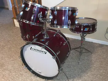 This is the Display Your Vistalite/Acrylic Drums Thread