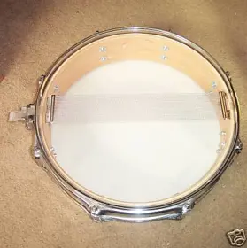 Ludwig B/W badge picollo snare - good deal?