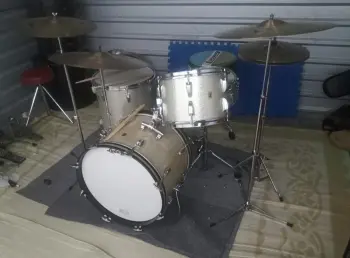 Ludwig Silver Sparkle Drums