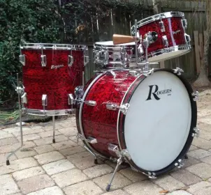 Different camps of drum fanciers