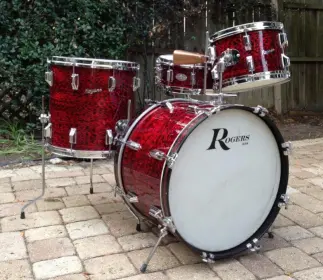 Different camps of drum fanciers