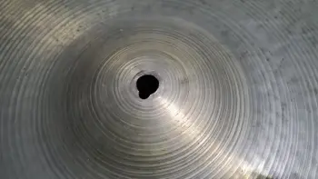 70's Ludwig Supraphonic LM400 w/ Silver Badge