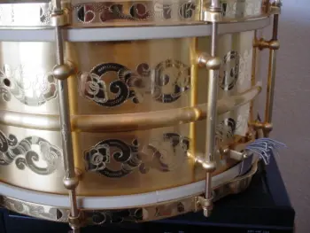 [B]2009 LUDWIG 100 YR. ANNIVERSARY 6.5x14 GOLD PLATED/ENGRAVED TRIUMPHAL MODEL #1912