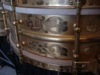 [B]2009 LUDWIG 100 YR. ANNIVERSARY 6.5x14 GOLD PLATED/ENGRAVED TRIUMPHAL MODEL #1912