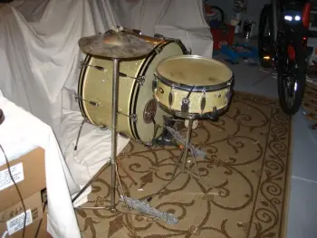 Vintage (1950s) Slingerland Radio King Bass and Snare drum